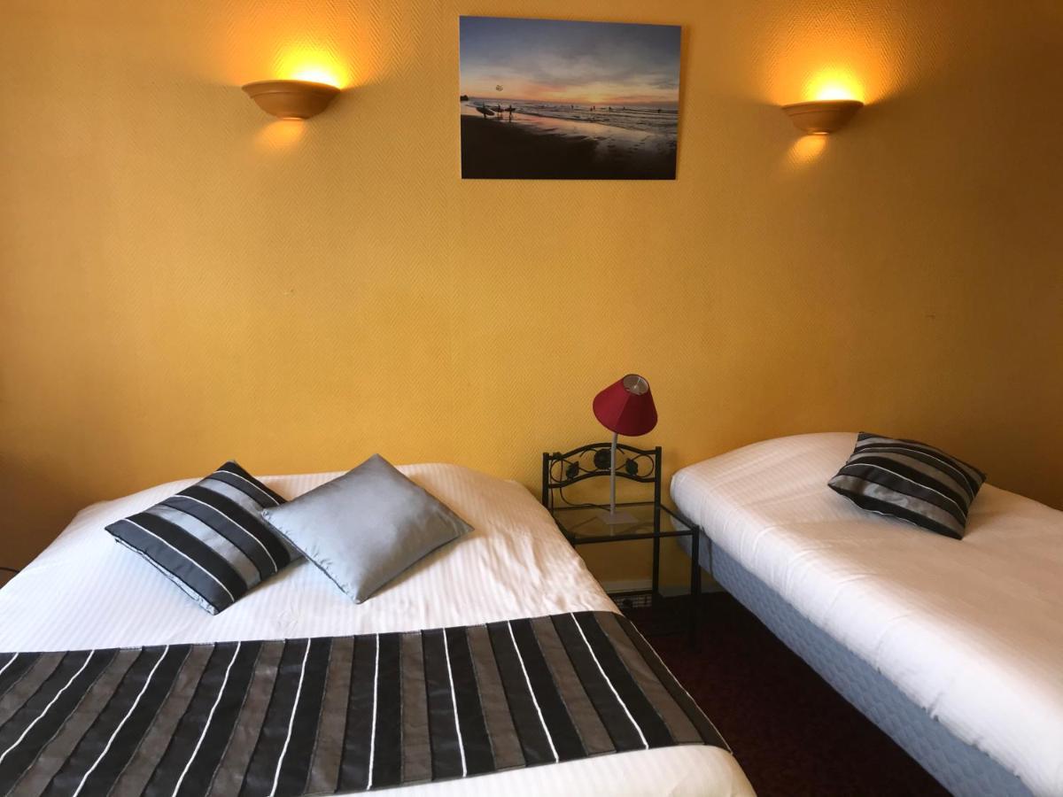 Hotel Magdeleine Romans-sur-Isère Buitenkant foto