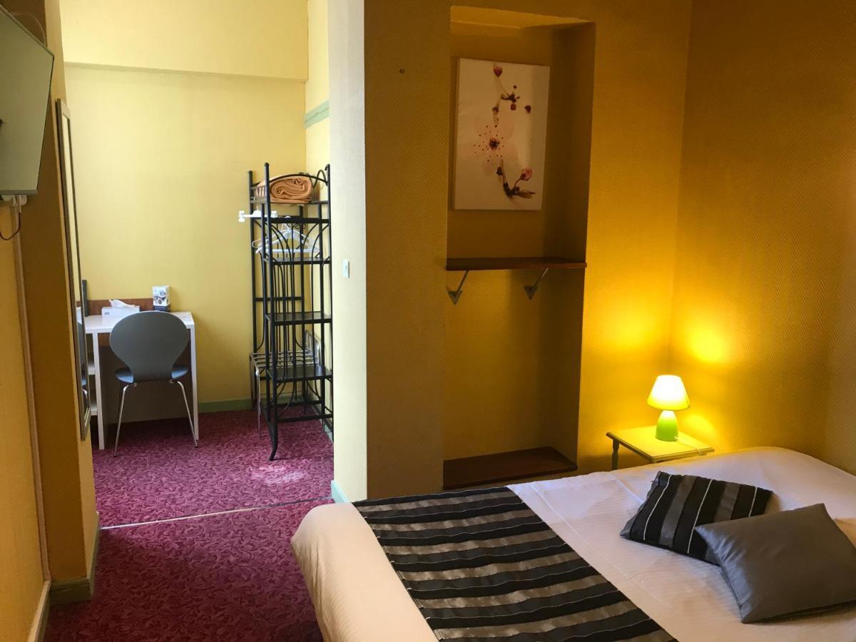 Hotel Magdeleine Romans-sur-Isère Buitenkant foto