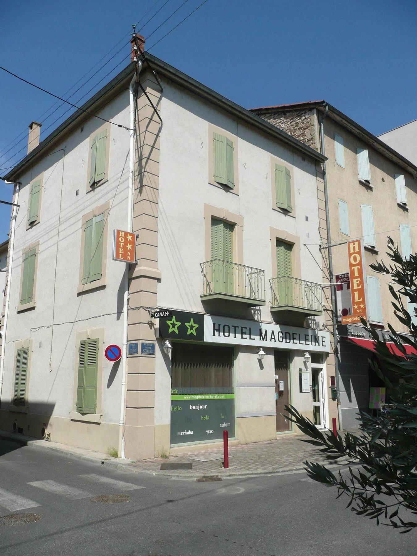 Hotel Magdeleine Romans-sur-Isère Buitenkant foto